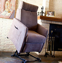 Fama Riser Recliners