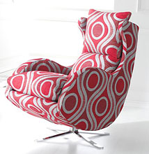 Fama Swivel Chair