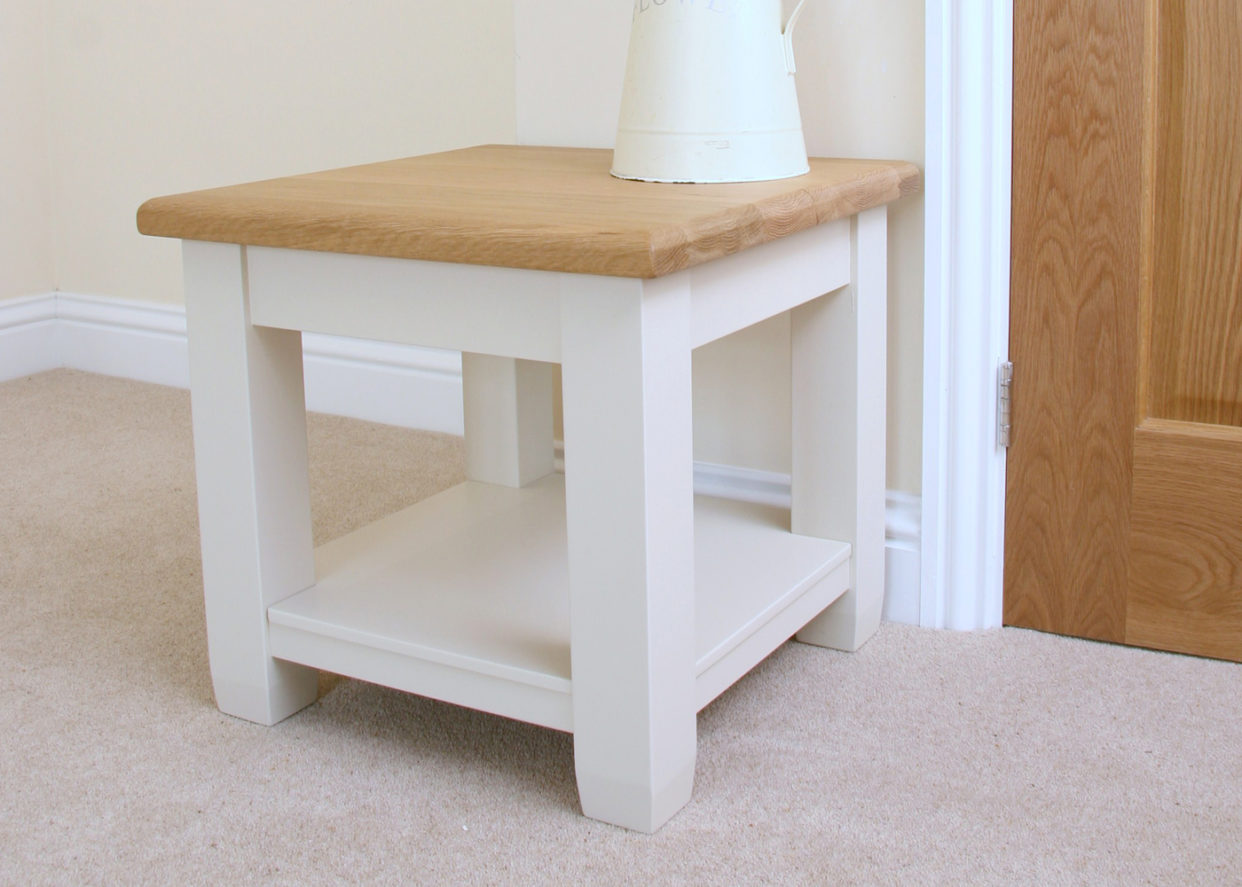 Andrena Cotswold lamp table