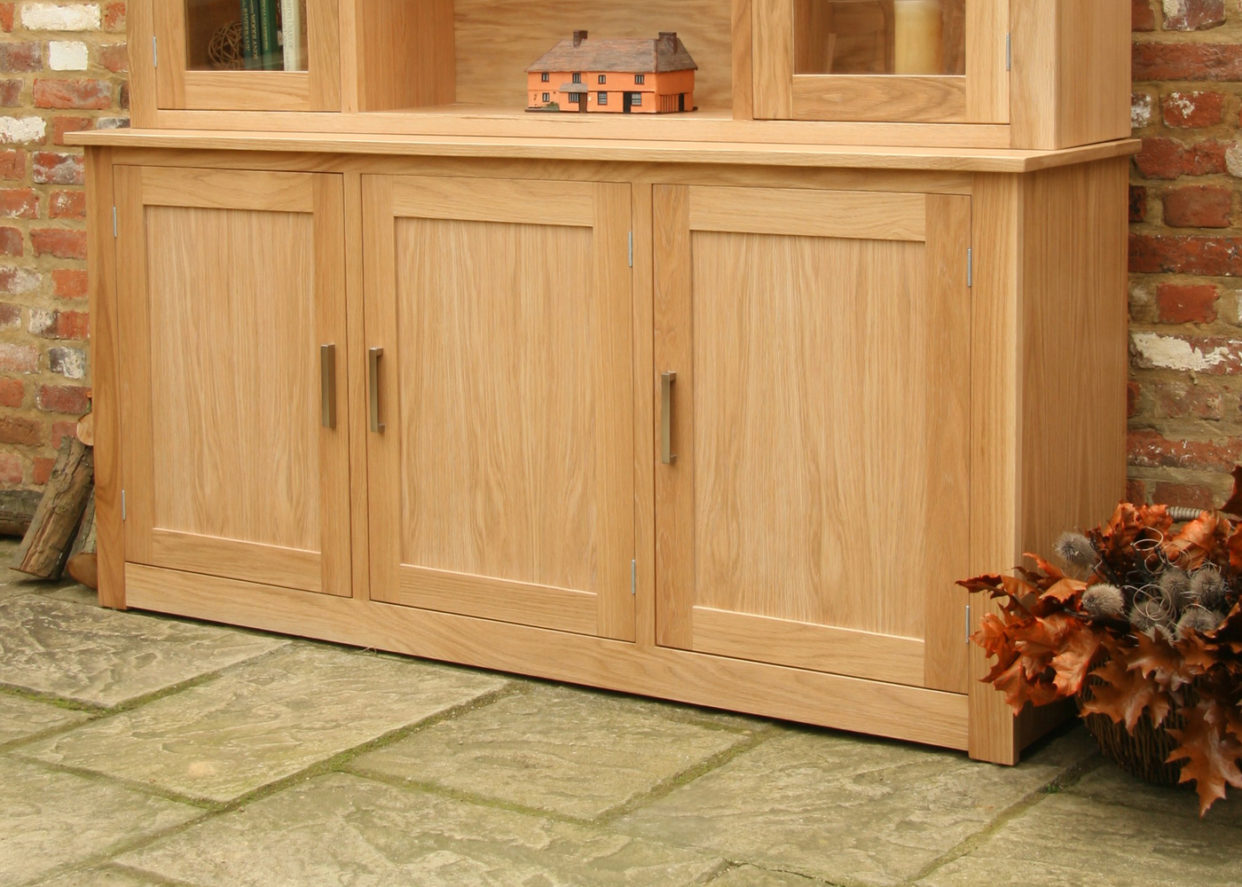 Andrena Elements 6' wide 3 door Sideboard