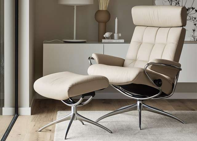 Stressless Chairs and Recliners