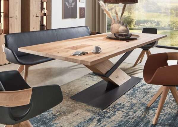 Y100 Dining Table