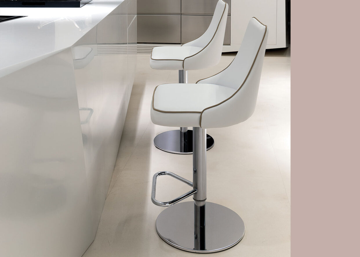 Bontempi Clara Riser Barstool