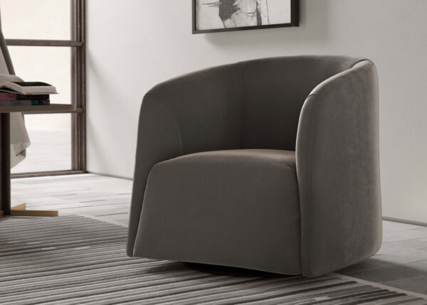 Natuzzi Logos Chair