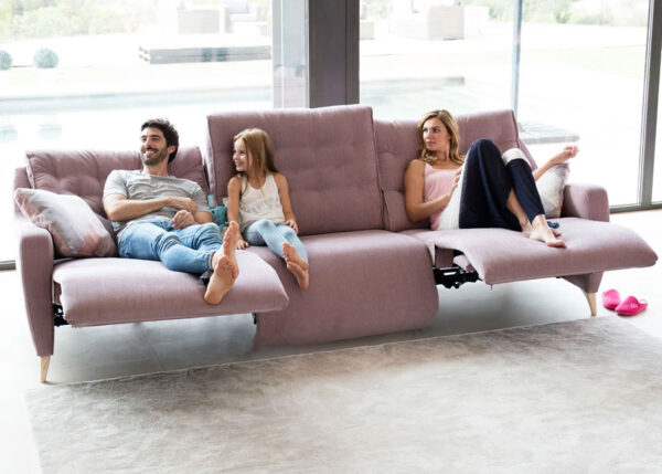 Fama Avalon Sofa