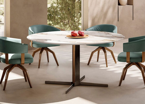 Natuzzi Campus Round Dining Table