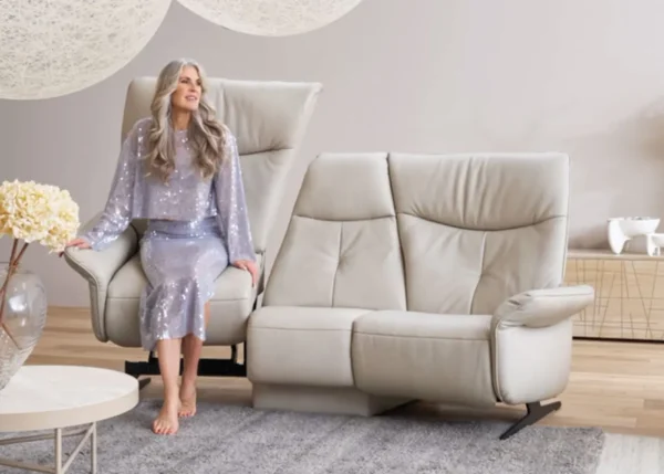 Himolla Loona 3str Curved2