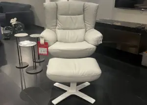 Natuzzi Italia Shuttle Chair2