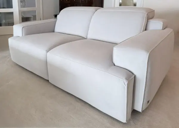 Natuzzi Italia Iago2