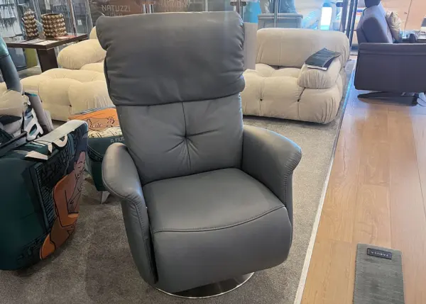 Himolla Swan Reliner Chair2